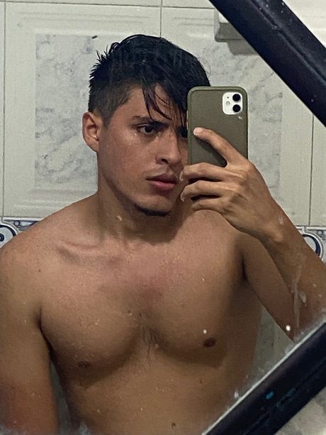 Mnzjorge free star photo