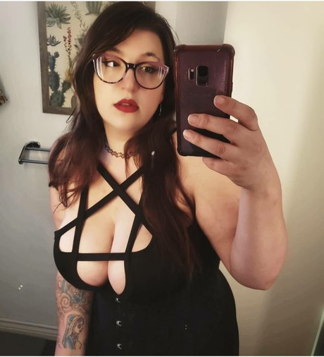 Miz Behavior exclusive actress gallery