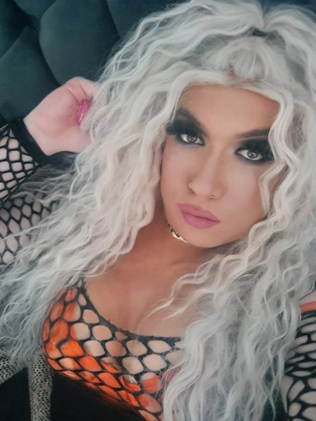 Karlee CD star nude pics