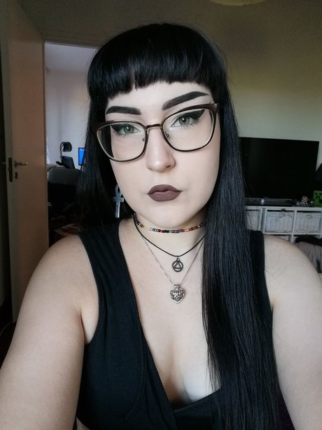 Hulina model porn pics