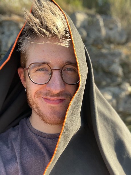 Jayce Ferros star top img