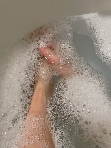 Missfeetyyy69 model adult images