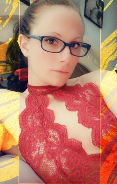 Hails Bells pornstar nice pictures