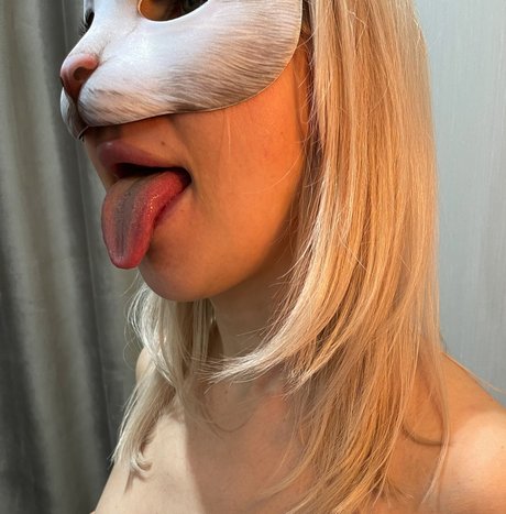 Wifey_ nude model picture