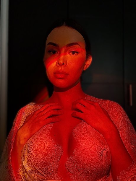 Zoee Morales top pornstar picture