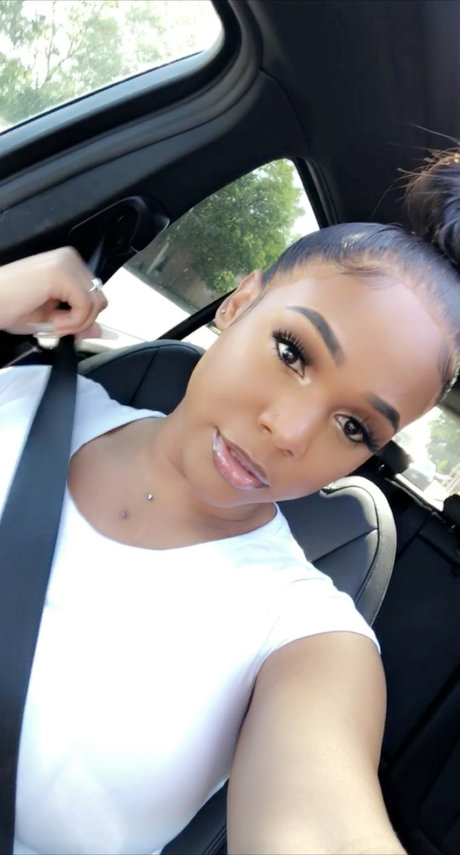 India baddie sexy pornstar pictures