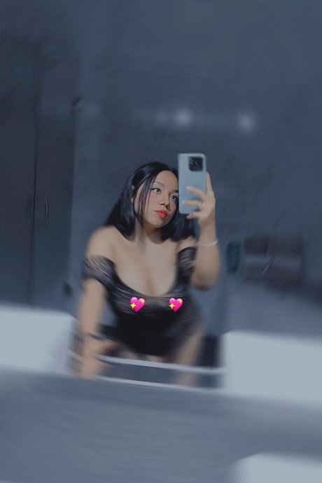 Ana Pao art star archive