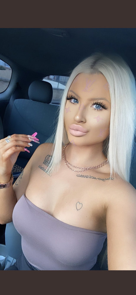 Raiss nude star photos