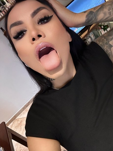 monaliny soares pornstar naked images