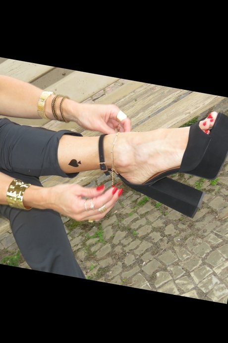 Momo Hotwife pornstar beautiful gallery