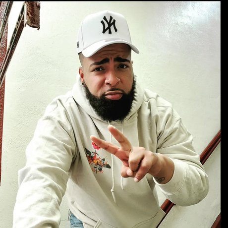 NYZIP star nude picture