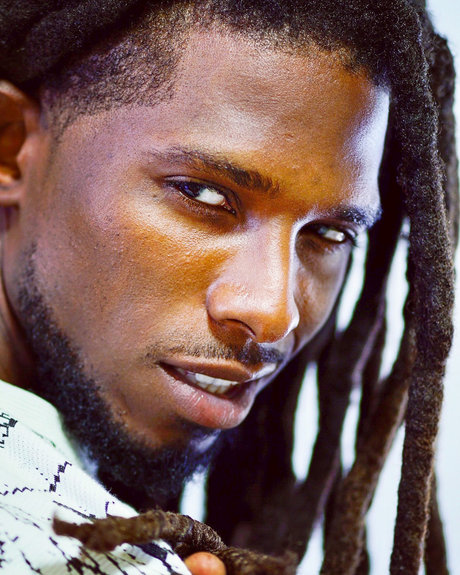 CaliforniaJones model perfect picture