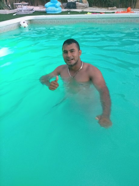 Jogli Loyo best model photos