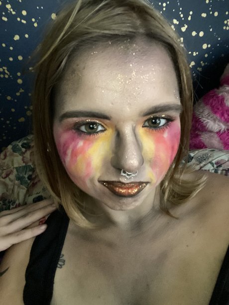 The Heirothot hot actress gallery