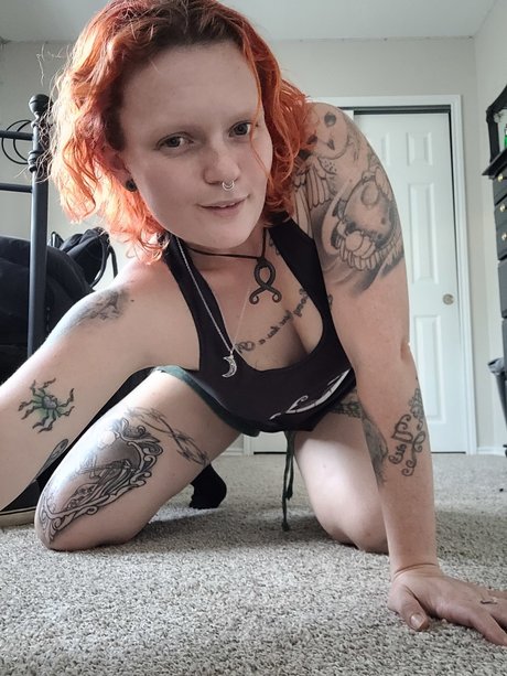 Helena Harpei xxx model pics