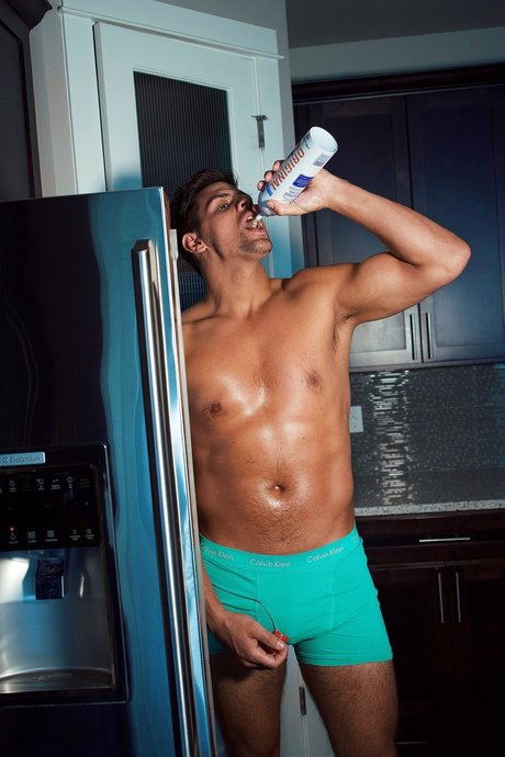 Fessy pretty pornstar archive