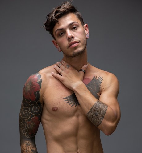 Dex Parker PREMIUM model porn image