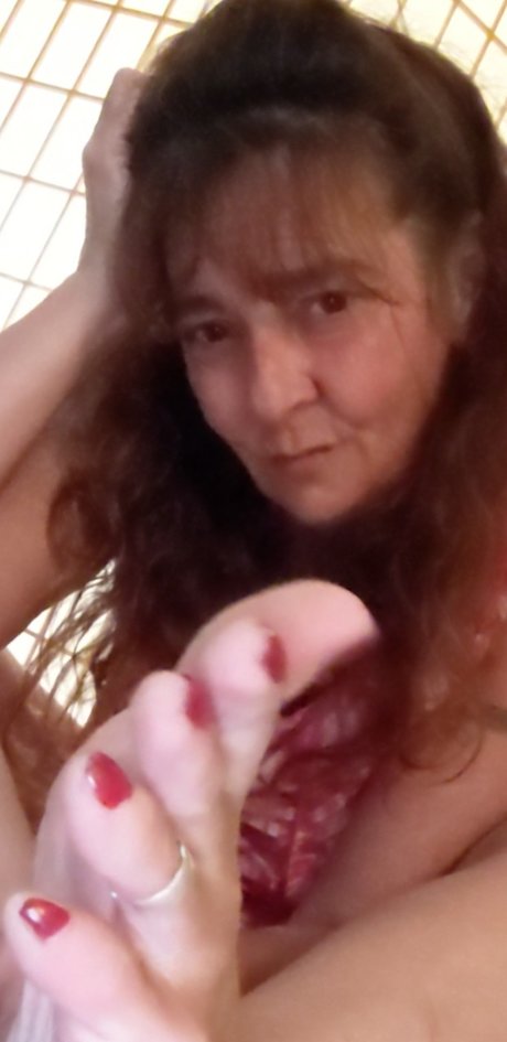 Mrs T model hot photo