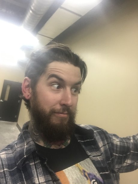 Logan Smith model nudes img