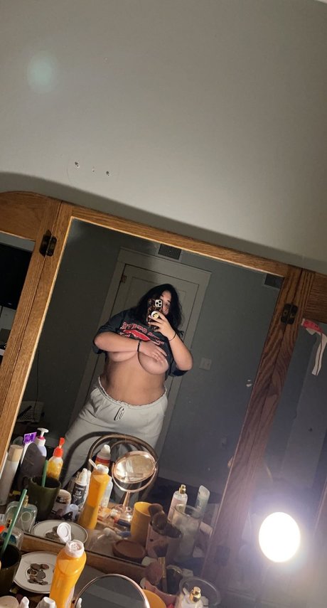 MorganRenae model xxx pics