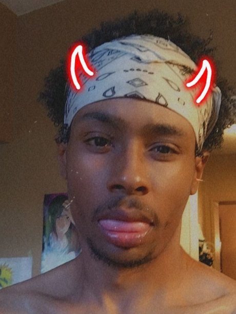 Her9inchPrince pornstar erotic photo