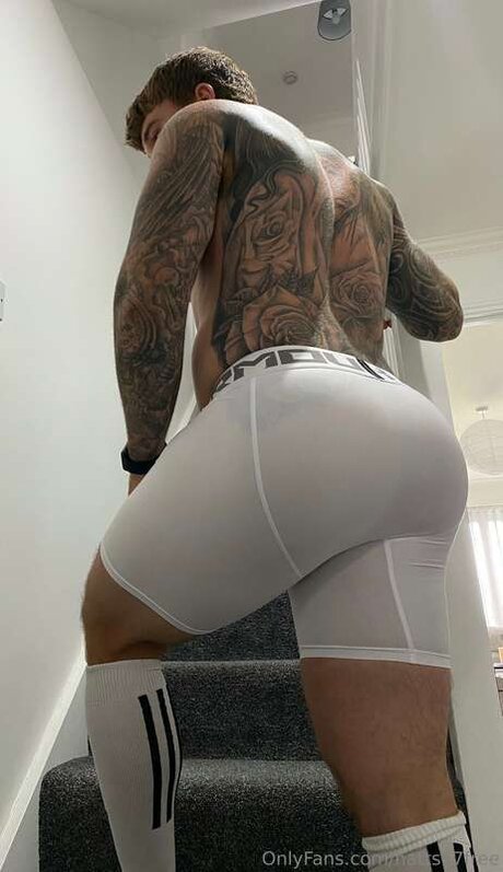 Hatts17 Free model nice picture