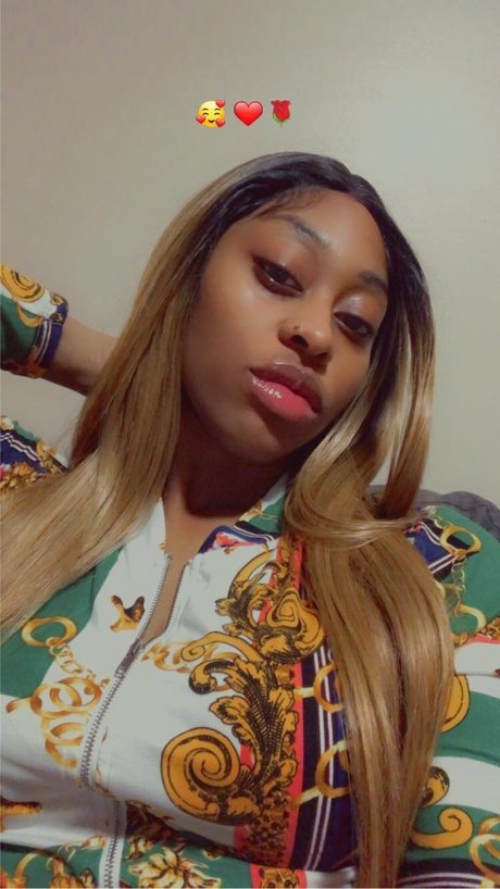 Her Only Obsession nice model photo