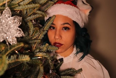 Lee Paige model erotic images