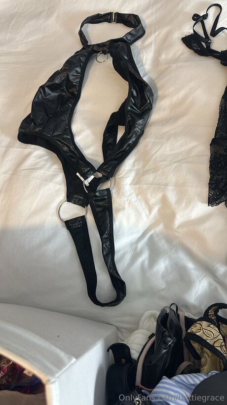 Hattie Grace model porn pics