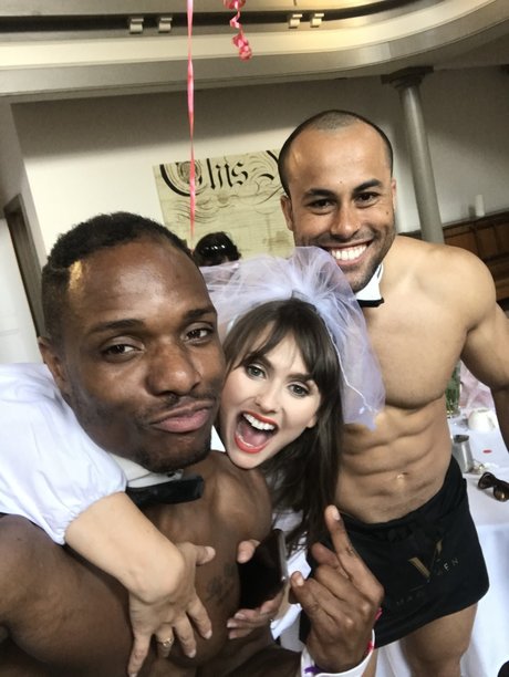 _Gigolo King_ erotic pornstar pic