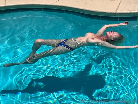 u4123871 adult actress archive