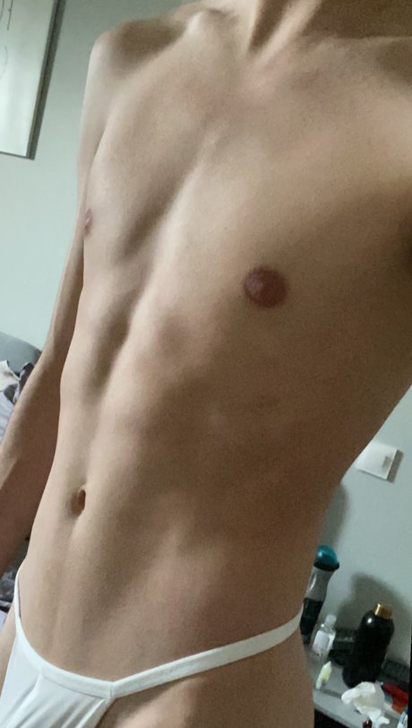 _lutty fggt naked pornstar image