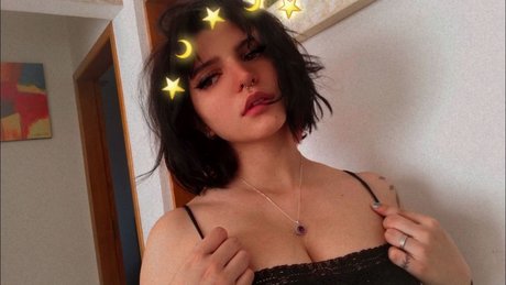 Four Girls Life model high quality pics