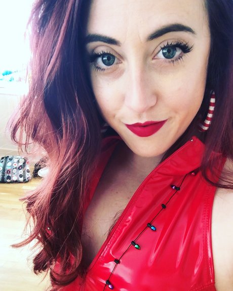 Formica Dinette model sexy image