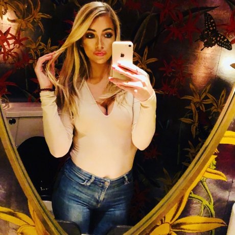 ObsessedwithMila xxx pornstar archive