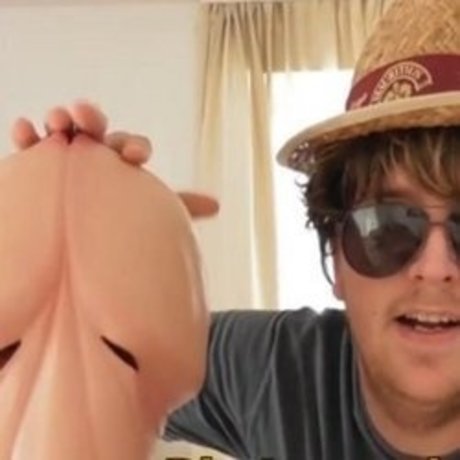 Peter Pimmel nude pornstar img