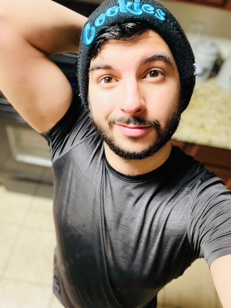 MrOtterHot star nude pics