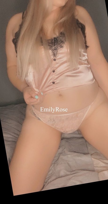 Michelle Jundi art star pics