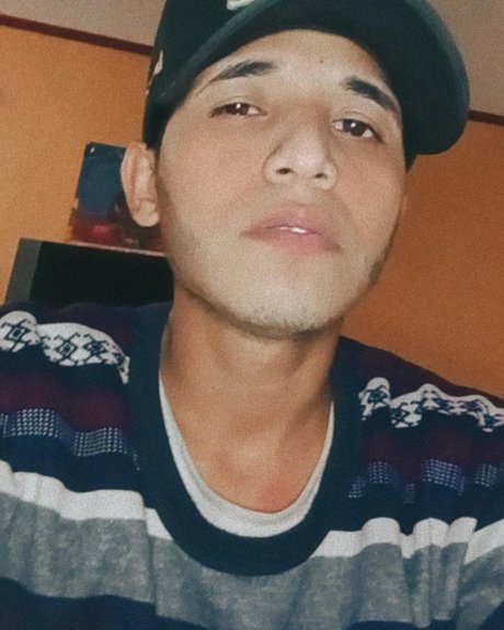 Alexander_ adult model picture