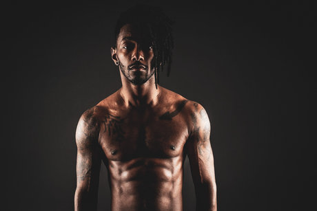 King Ry naked model photo