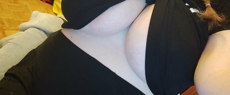 freemumacosplay actress image