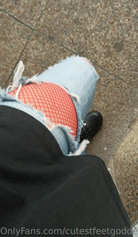 switchy demon pornographic model photo