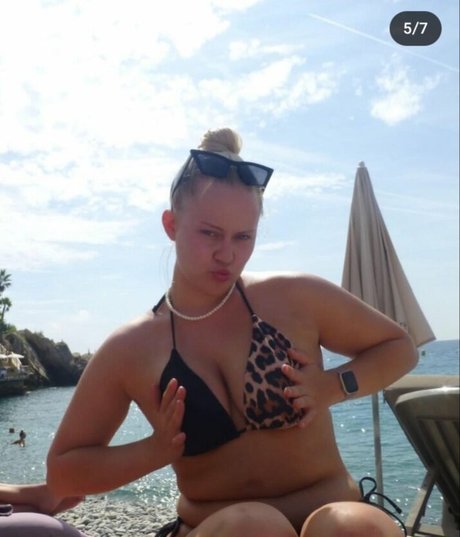 Charlie Smith naked pornstar photos