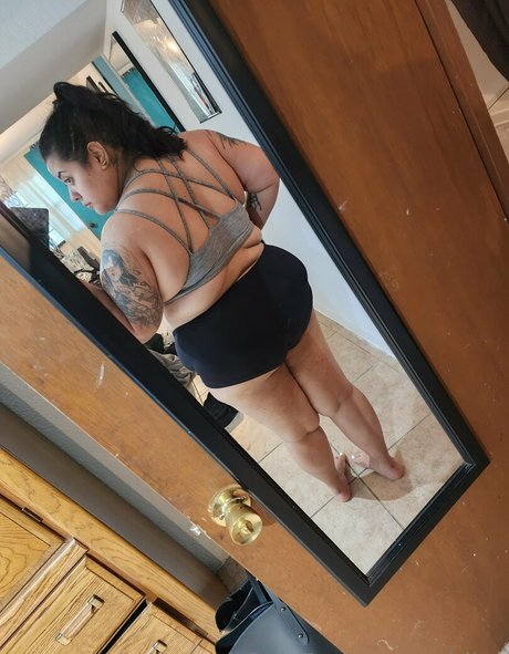 adriivy naked model pics