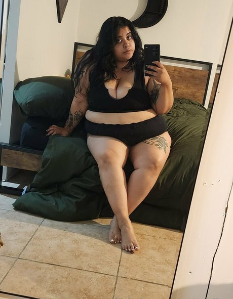 adriivy nude actress photos