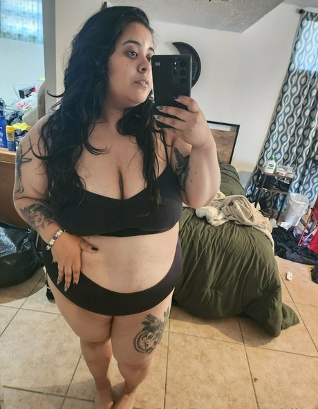 adriivy free model img