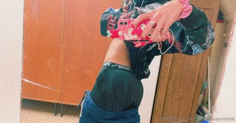 goddessauroree model nude archive