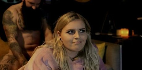 babemeetsbeardfree porn actress pic