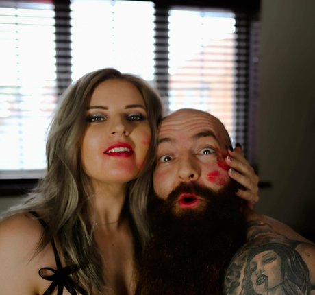 babemeetsbeardfree star pornographic images