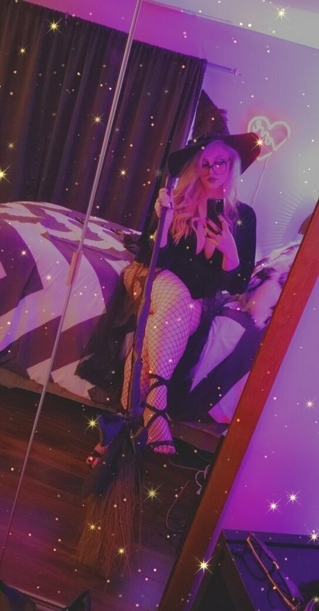 kyats pornstar beautiful pics